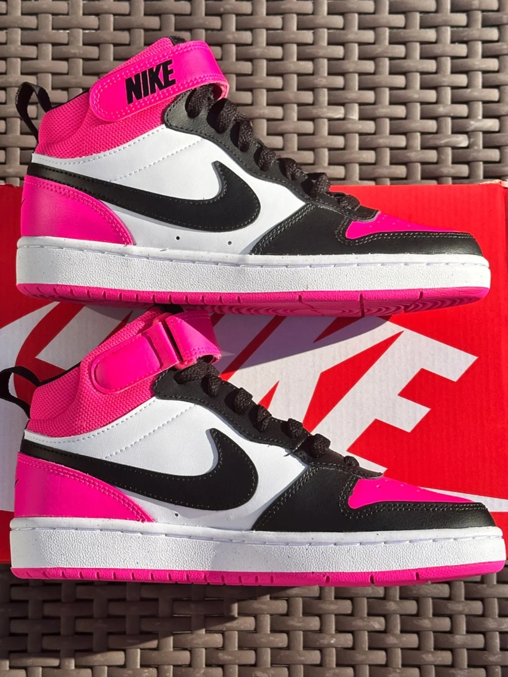 Nike Court Borough Mid Casual Everyday Sneaker GS Grade School Youth 5Y NEW